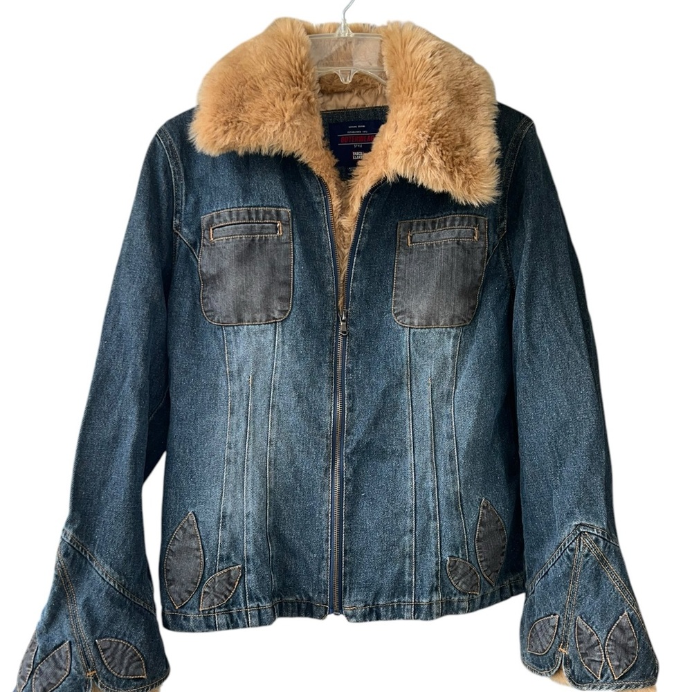 Vintage Women’s Denim Faux Fur Shaggy Penny Lane Inspired Jacket Size M Patches